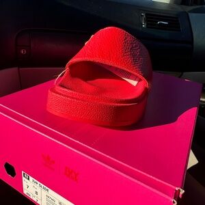 Ivy Park Slides Women’s 8